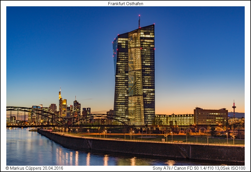 FrankfurtOsthafen02.jpg
